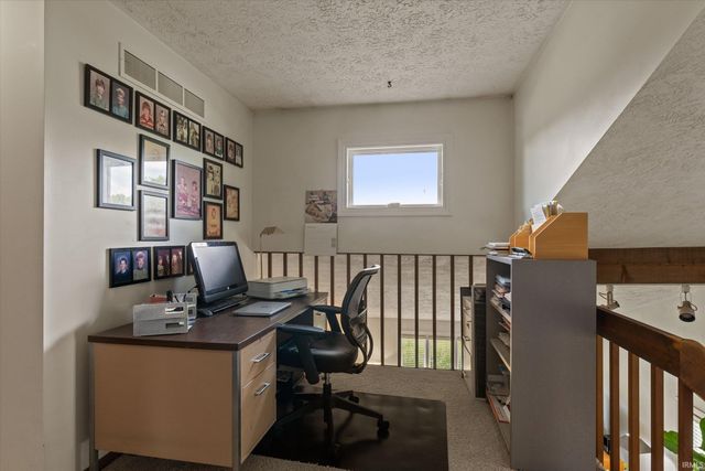 1238 Echo Drive, South Bend, IN 46614