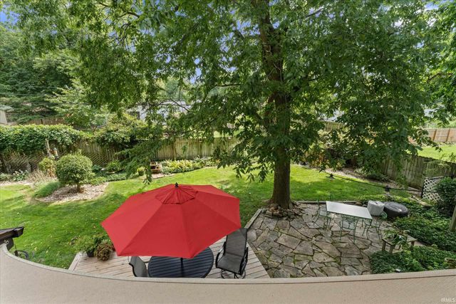 1238 Echo Drive, South Bend, IN 46614