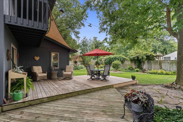 1238 Echo Drive, South Bend, IN 46614