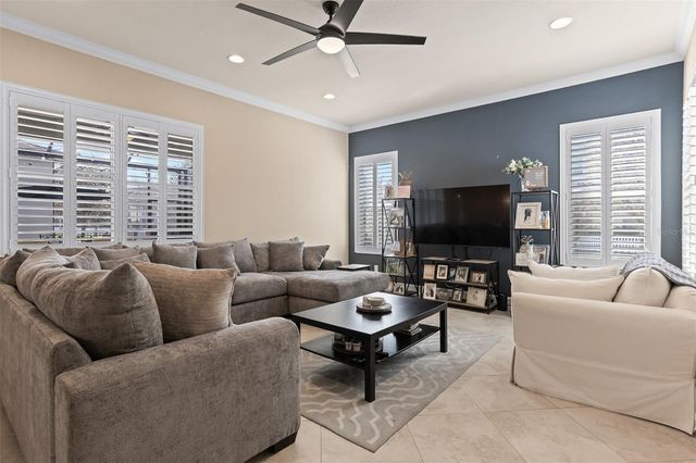 11143 WINTHROP LAKE DRIVE, Riverview, FL 33578