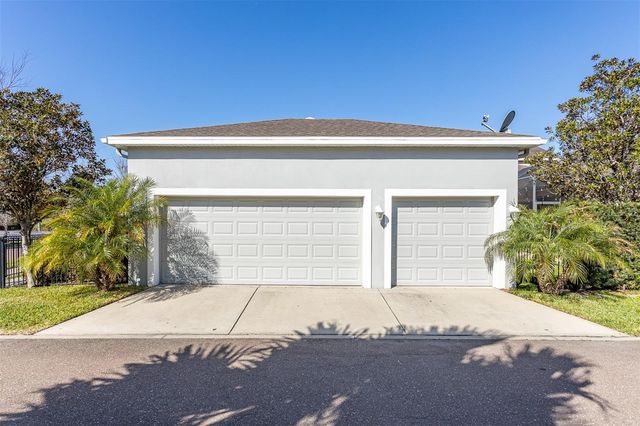 11143 WINTHROP LAKE DRIVE, Riverview, FL 33578