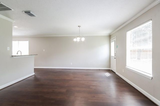 6407 Crim Court, Houston, TX 77049