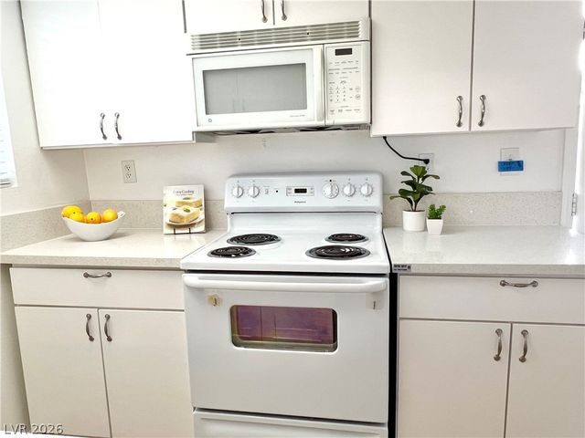 428 Beaumont Street, Las Vegas, NV 89106