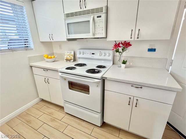 428 Beaumont Street, Las Vegas, NV 89106