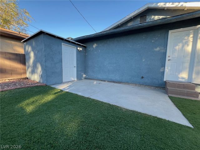 428 Beaumont Street, Las Vegas, NV 89106