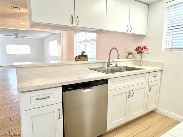 428 Beaumont Street, Las Vegas, NV 89106