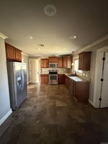 302 W Second Street, Poyen, AR 72128