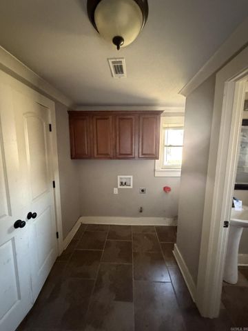 302 W Second Street, Poyen, AR 72128