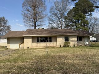 302 W Second Street, Poyen, AR 72128