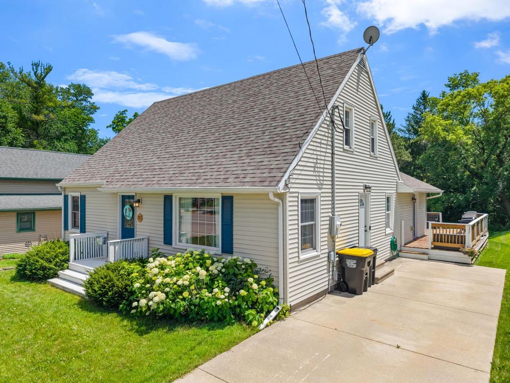 137 Main STREET, Hokah, MN 55941