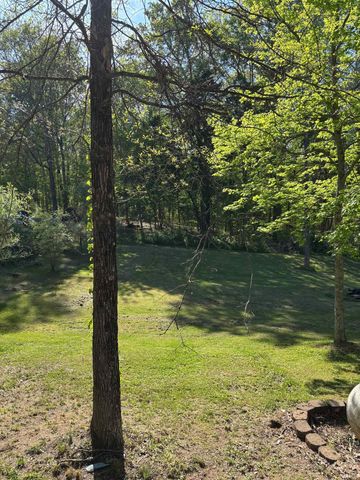 2563 Meridian Rd, Road, Mitchell, IN 47446
