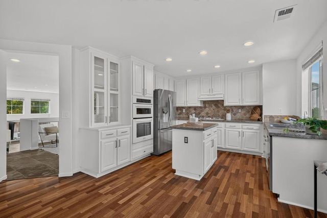 2046 Rutledge Place, Santa Clara, CA 95051