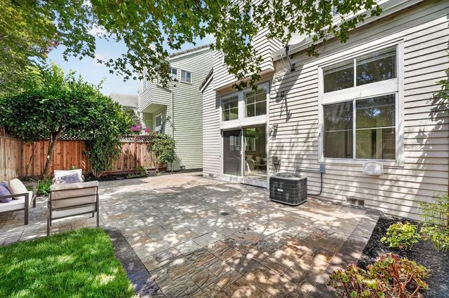 2046 Rutledge Place, Santa Clara, CA 95051