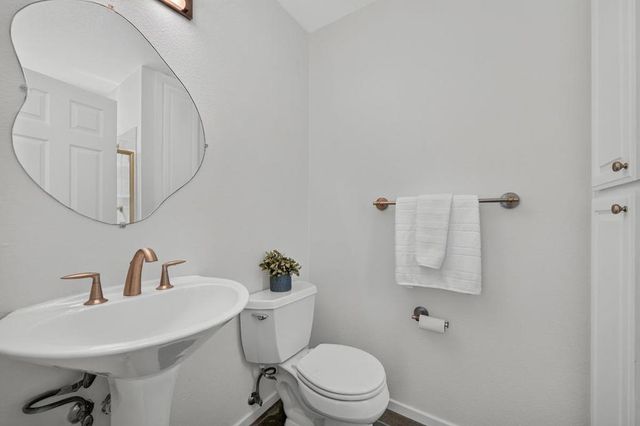 2046 Rutledge Place, Santa Clara, CA 95051