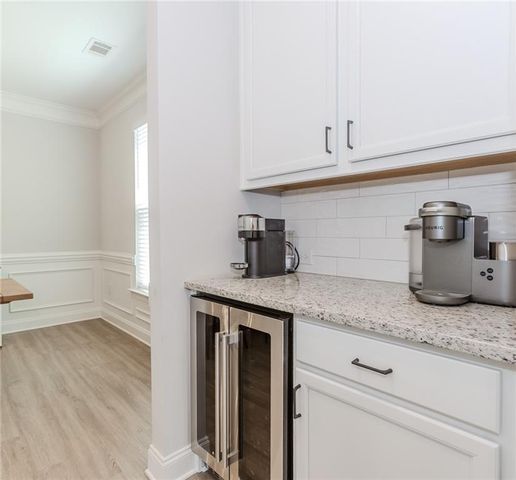 6829 Benjamin Drive, Flowery Branch, GA 30542