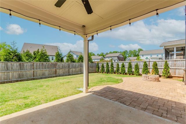 6829 Benjamin Drive, Flowery Branch, GA 30542