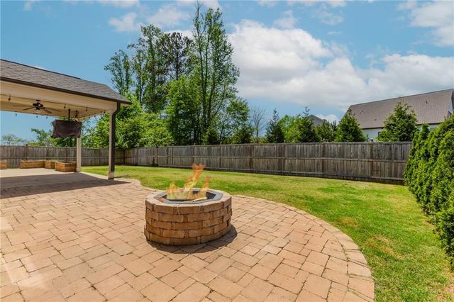 6829 Benjamin Drive, Flowery Branch, GA 30542