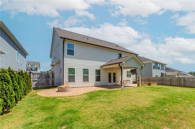 6829 Benjamin Drive, Flowery Branch, GA 30542