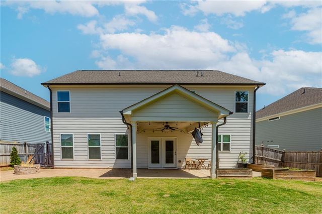 6829 Benjamin Drive, Flowery Branch, GA 30542