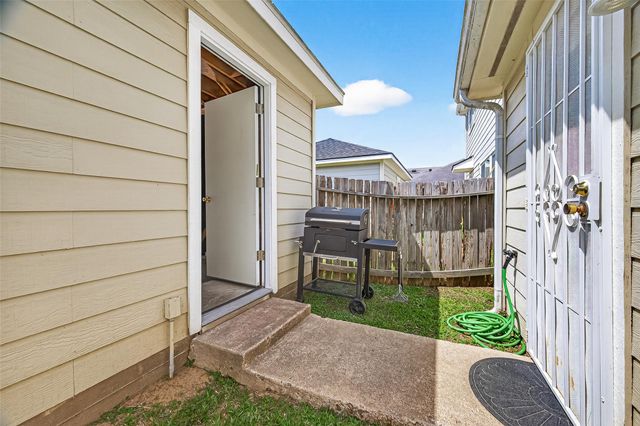 6207 Lone Prairie Way, Katy, TX 77449