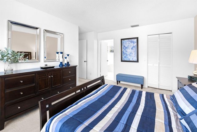 10652 Buttonwood Lake Drive, Boca Raton, FL 33498