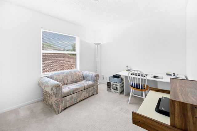 10652 Buttonwood Lake Drive, Boca Raton, FL 33498