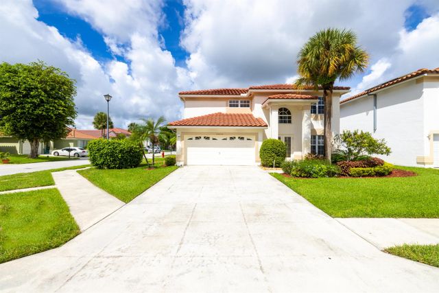 10652 Buttonwood Lake Drive, Boca Raton, FL 33498