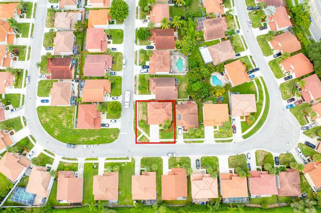 10652 Buttonwood Lake Drive, Boca Raton, FL 33498