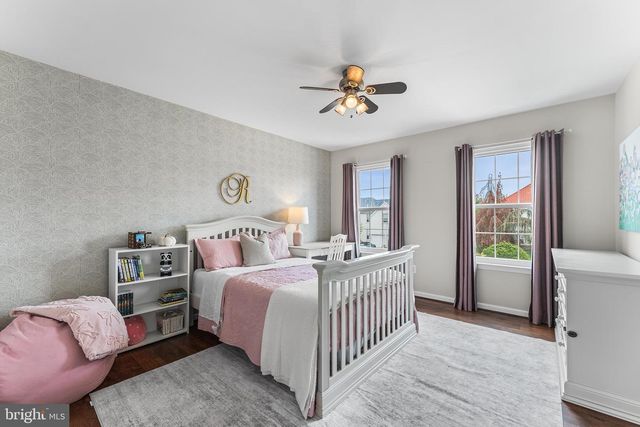 19 CHAMBORD LN, Voorhees, NJ 08043