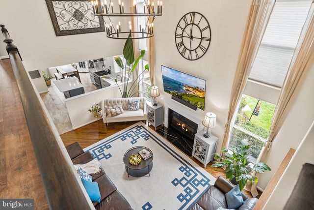 19 CHAMBORD LN, Voorhees, NJ 08043