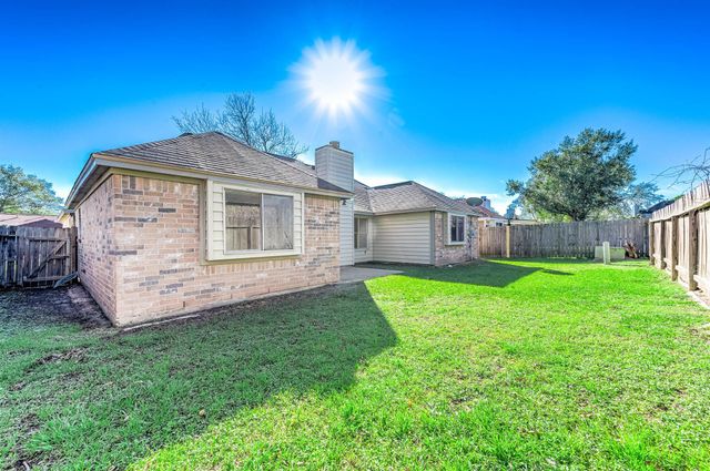 11819 Stone Bridge Drive, Houston, TX 77064