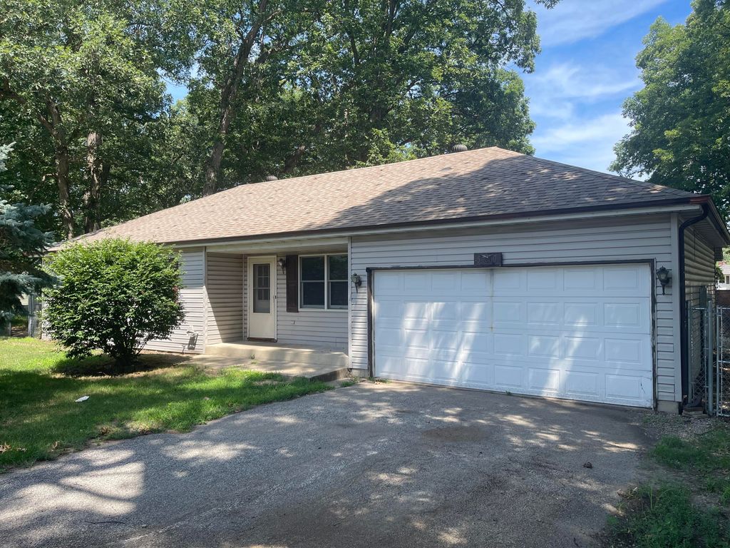 5210 Independence Avenue, Portage, IN 46368