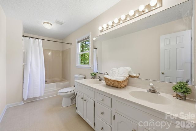 913 Pleasant Ridge Road, Fort Mill, SC 29715