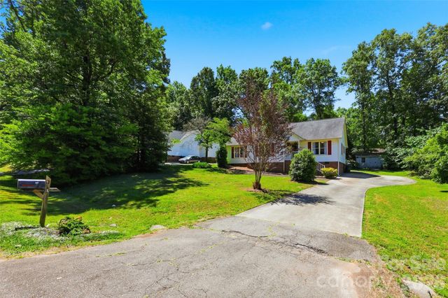 913 Pleasant Ridge Road, Fort Mill, SC 29715
