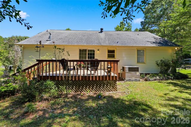 913 Pleasant Ridge Road, Fort Mill, SC 29715