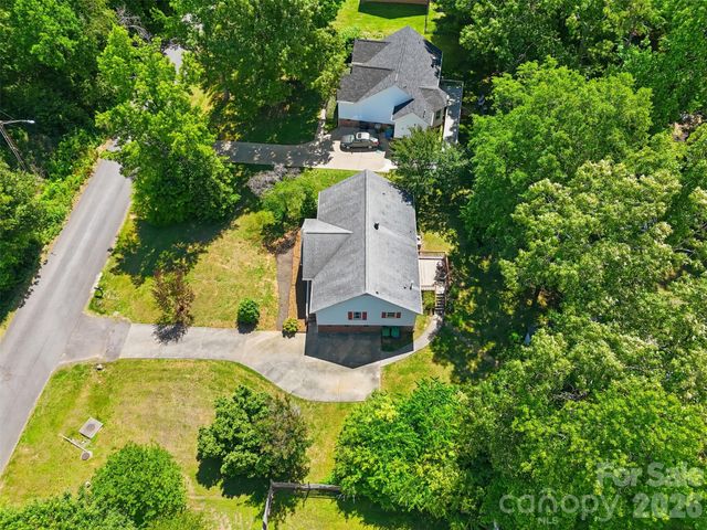 913 Pleasant Ridge Road, Fort Mill, SC 29715