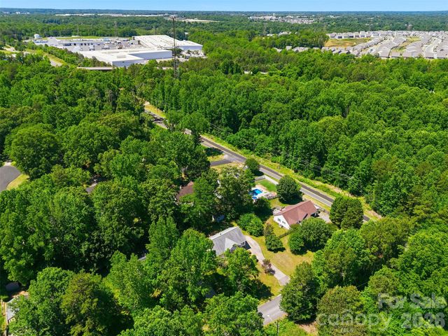 913 Pleasant Ridge Road, Fort Mill, SC 29715