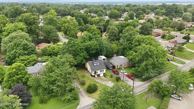 7210 Vaughn Mill Rd, Louisville, KY 40228