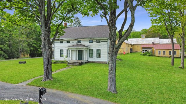 4028-4082 County Route 26, Greenville, NY 12083