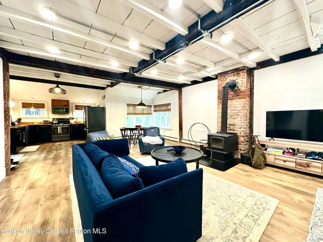 4028-4082 County Route 26, Greenville, NY 12083