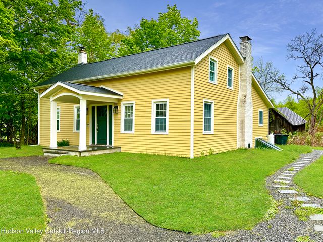 4028-4082 County Route 26, Greenville, NY 12083