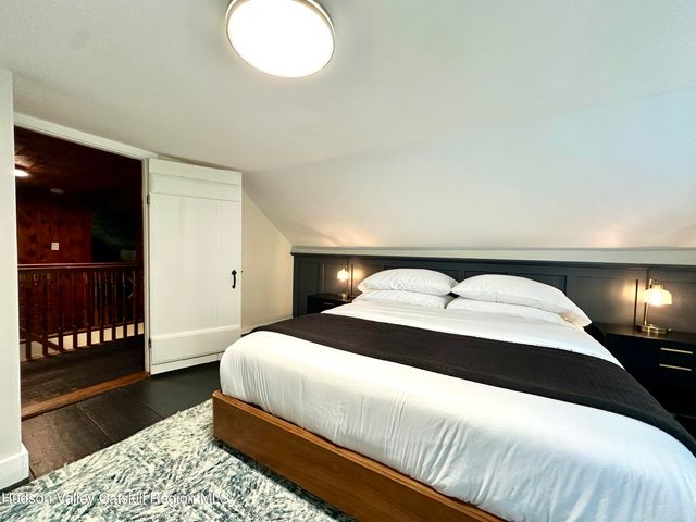 4028-4082 County Route 26, Greenville, NY 12083