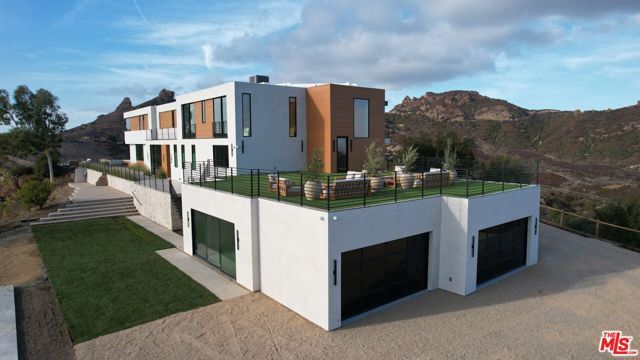 32180 Mulholland Highway, Malibu, CA 90265