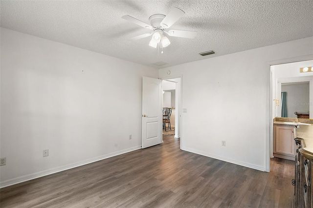 17238 SE 94TH COULTS CIRCLE, The Villages, FL 32162