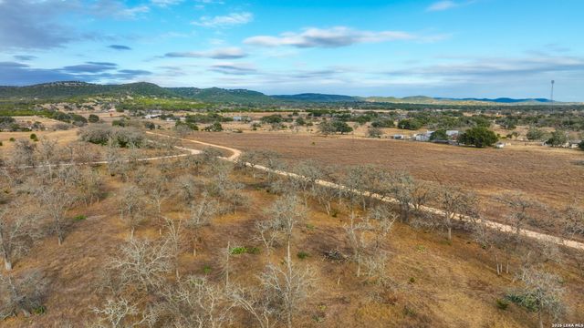 455 Hubble, Medina, TX 78055