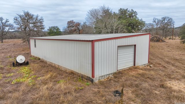 455 Hubble, Medina, TX 78055