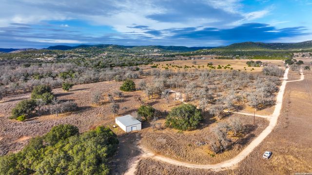 455 Hubble, Medina, TX 78055