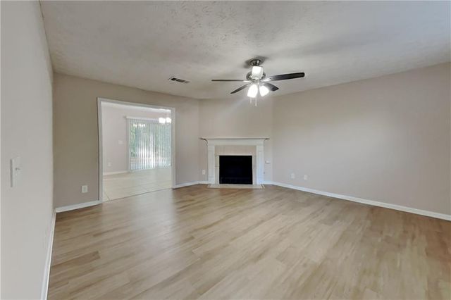 2929 Sentinel Circle, Lawrenceville, GA 30043