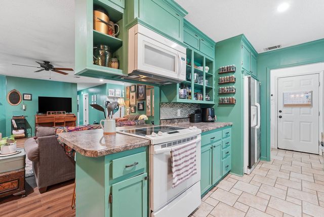 17 Morningside Drive, Conway, AR 72034