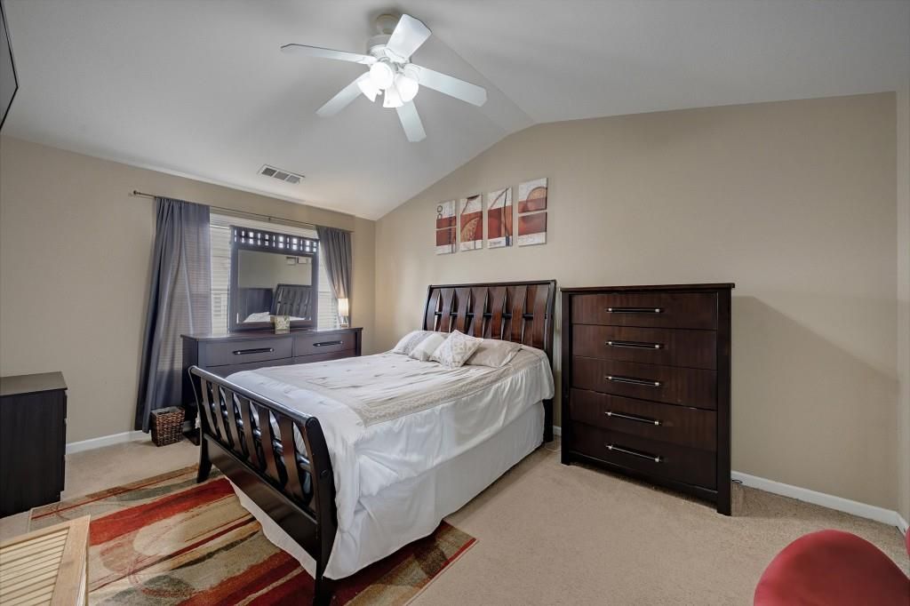 Image 20 of property listing at 3557 Chattahoochee Summit Lane 23, Atlanta, GA 30339